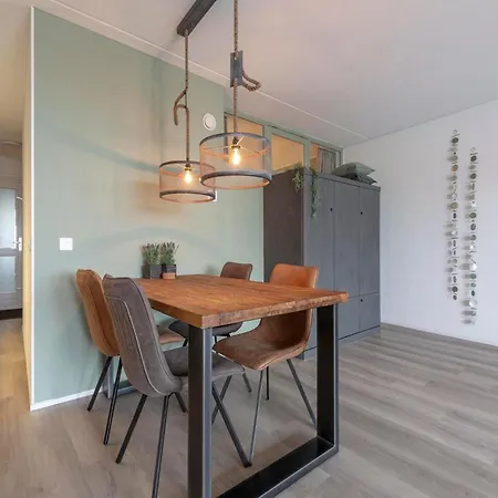 Lejlighed Bright Coastal Hideaway *