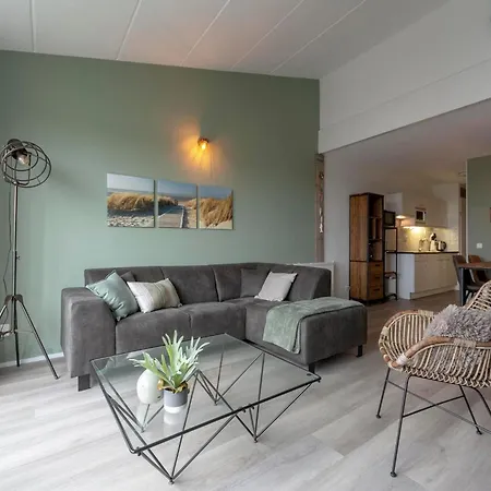 Bright Coastal Hideaway